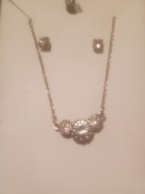 Delicate Silver-Tone Crystal Cluster Necklace